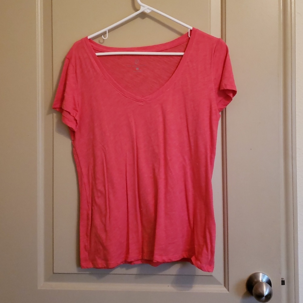 Bright pink tshirt